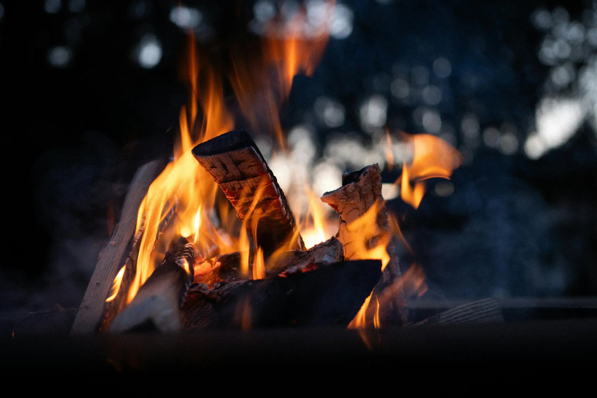 Specialist på eld, från tändare till eldkorg